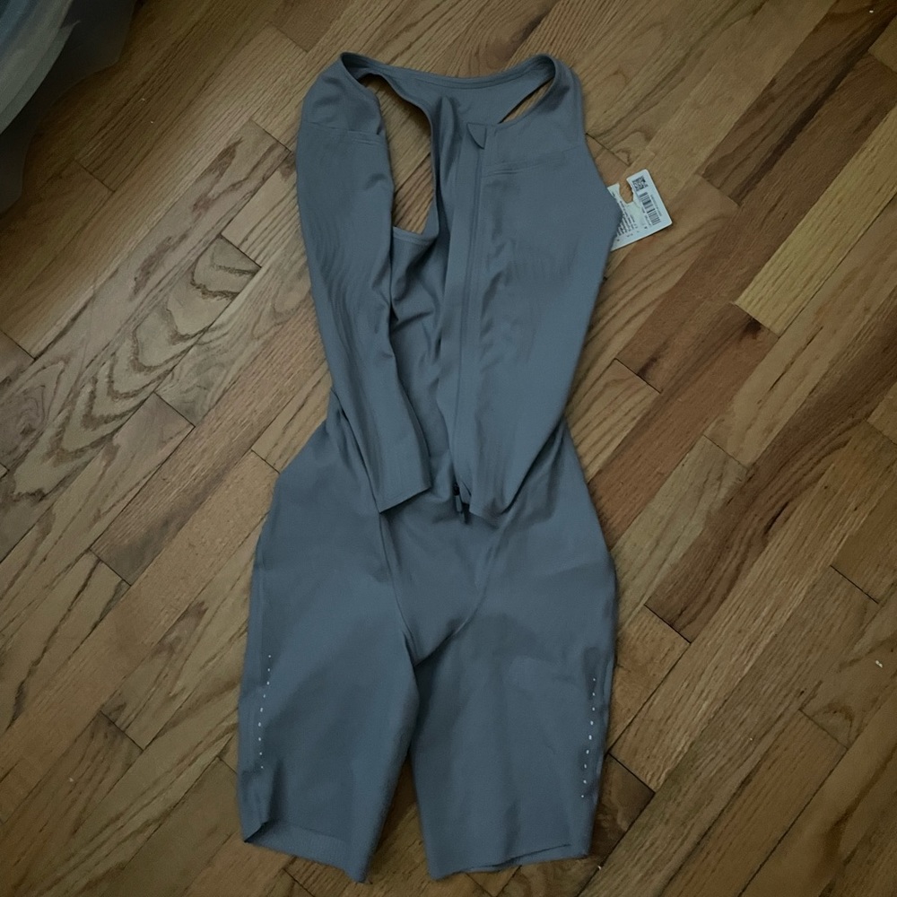 NWT lululemon senseknit running one piece